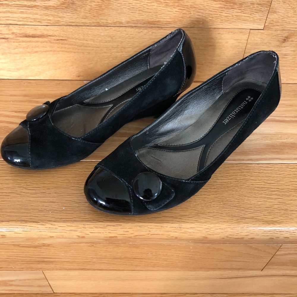 <NATURALIZER> WEDGE HEEL! VERY COMFY!